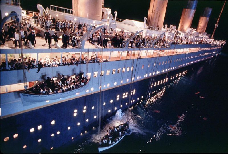 Titanic-film-04-11-17-800x541